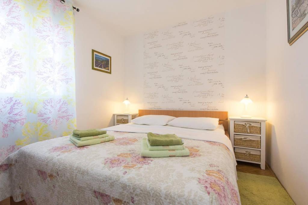 Apartments Atrium Malinska Luaran gambar
