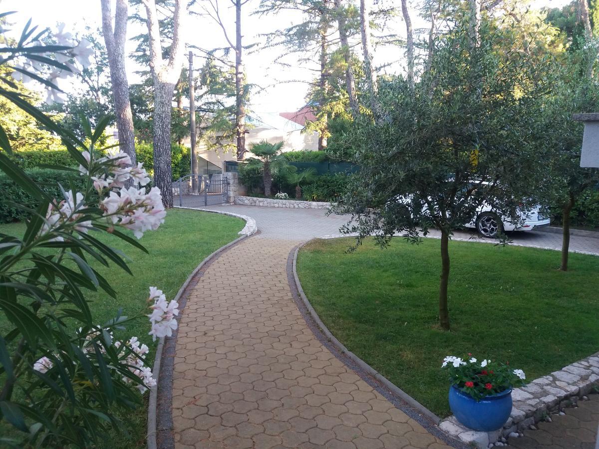 Apartments Atrium Malinska Luaran gambar