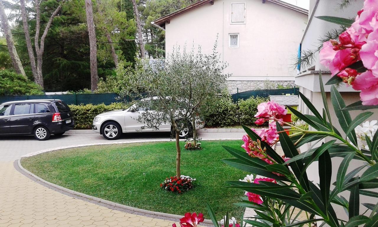 Apartments Atrium Malinska Luaran gambar